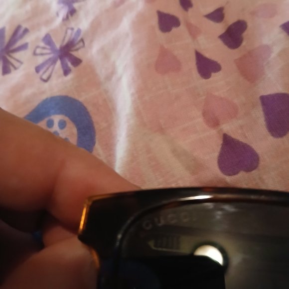 Men's Gucci Sunglasses - Picture 6 of 9